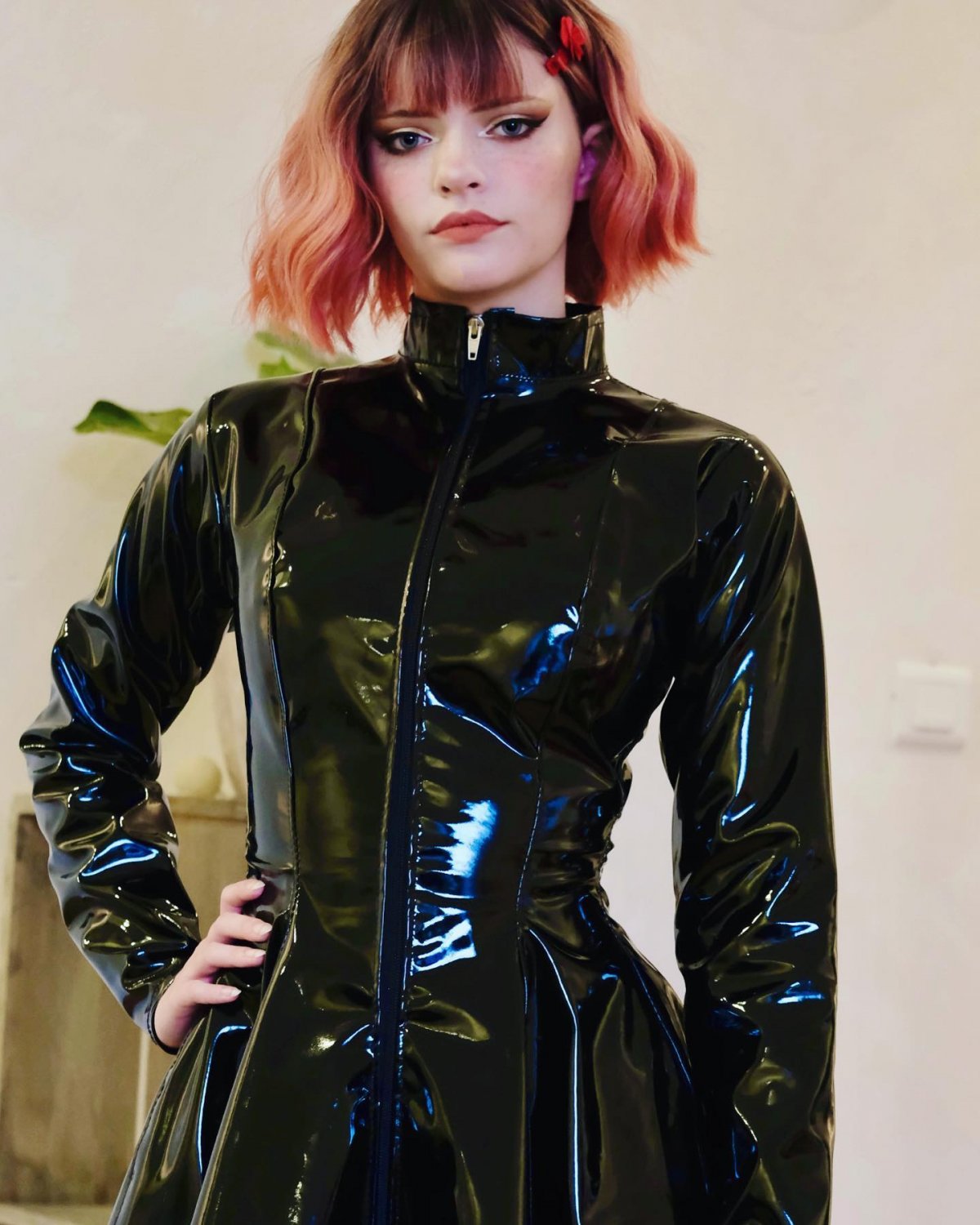 Sexy babe in PVC #CaBus3iE